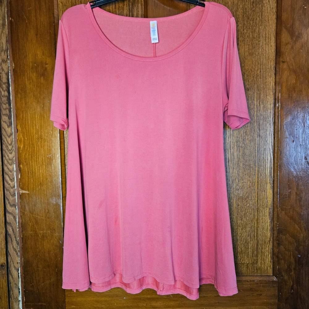 LuLaRoe Tunic Women Small Irma Pink Short Sleeve High Low Scoop Neck Top